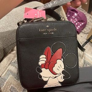 KATE SPADE VANITY CROSS BODY MINNIE NWT Disney